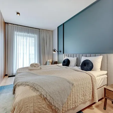 Deo Plaza Luxury By Blue Mandarin Apartment *