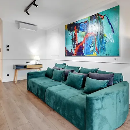 Apartment Deo Plaza Luxury By Blue Mandarin *