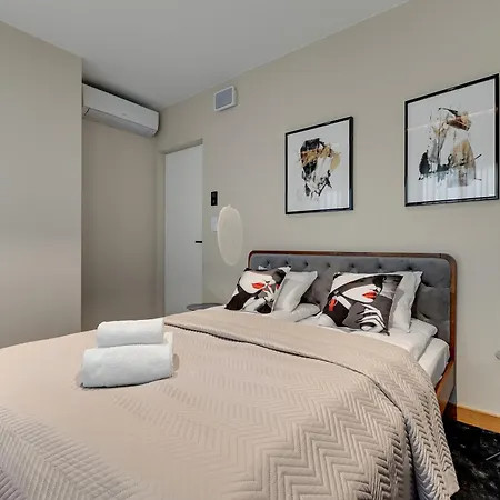 Deo Plaza Luxury By Blue Mandarin *