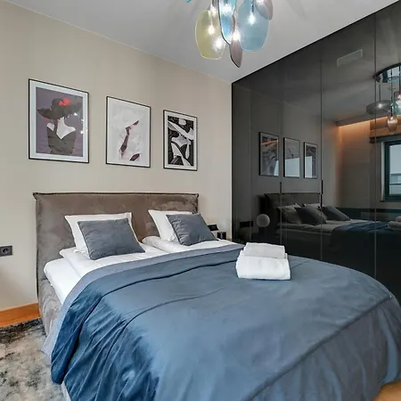 Apartment Deo Plaza Luxury By Blue Mandarin