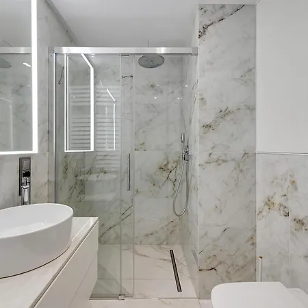 Deo Plaza Luxury By Blue Mandarin *