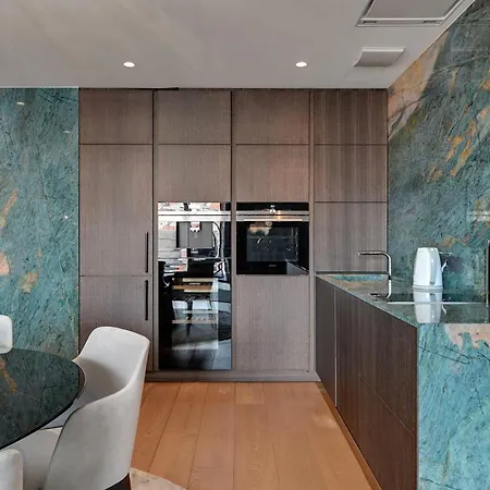 Deo Plaza Luxury By Blue Mandarin Apartament