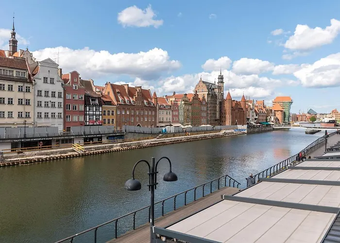 Deo Plaza Luxury By Blue Mandarin Lägenhet